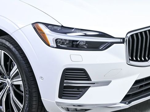 Used 2023 Volvo XC60 B5 Ultimate FWD image 40