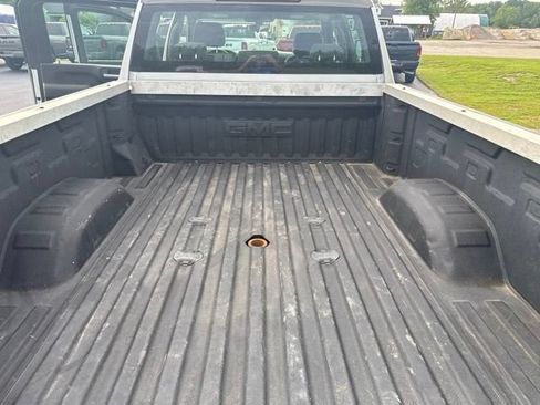 Used 2021 GMC Sierra 2500 4x4 Crew Cab w/ Gooseneck/5TH Wheel Package image 42