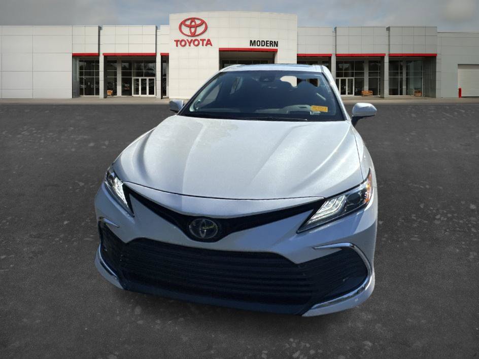 Certified 2023 Toyota Camry XLE w/ Navigation Package FWD image 4