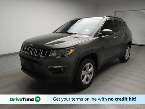 Used 2019 Jeep Compass Latitude w/ Cold Weather Group AWD/4WD image 1
