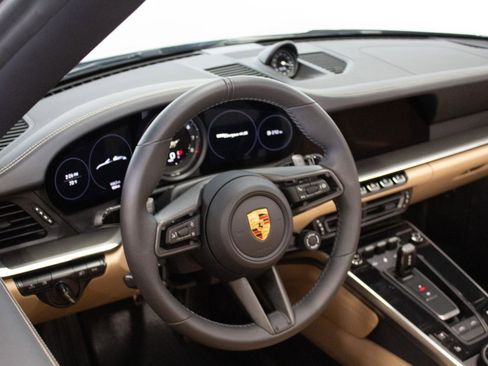 Used 2024 Porsche 911 Targa 4S image 7