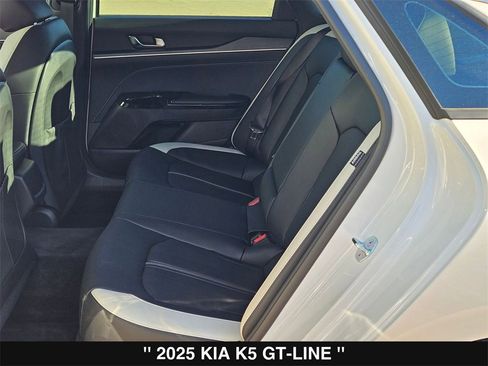Used 2025 Kia K5 GT-Line image 17