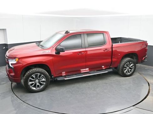 Used 2023 Chevrolet Silverado 1500 RST AWD/4WD image 36