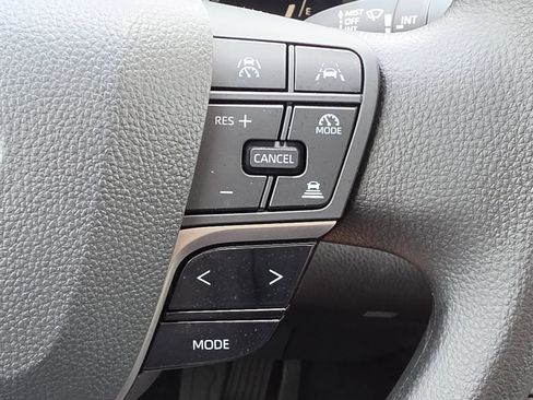 Used 2026 Toyota Camry LE FWD image 19