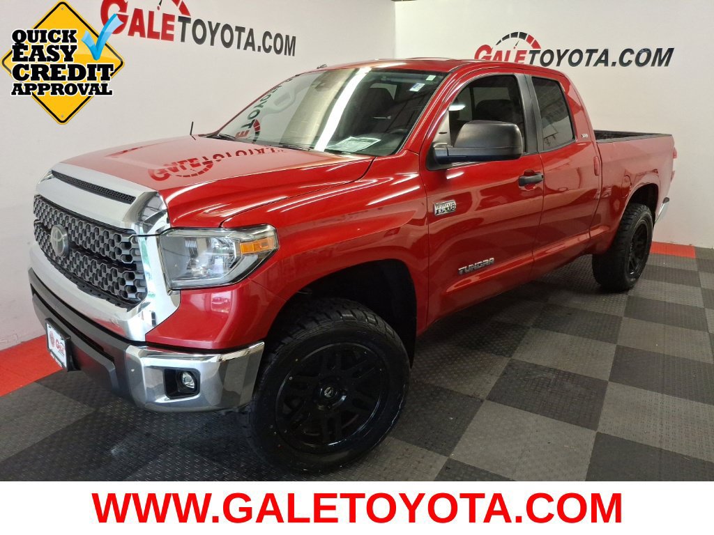 Used 2018 Toyota Tundra SR5 w/ TRD Off Road Package AWD/4WD image 1