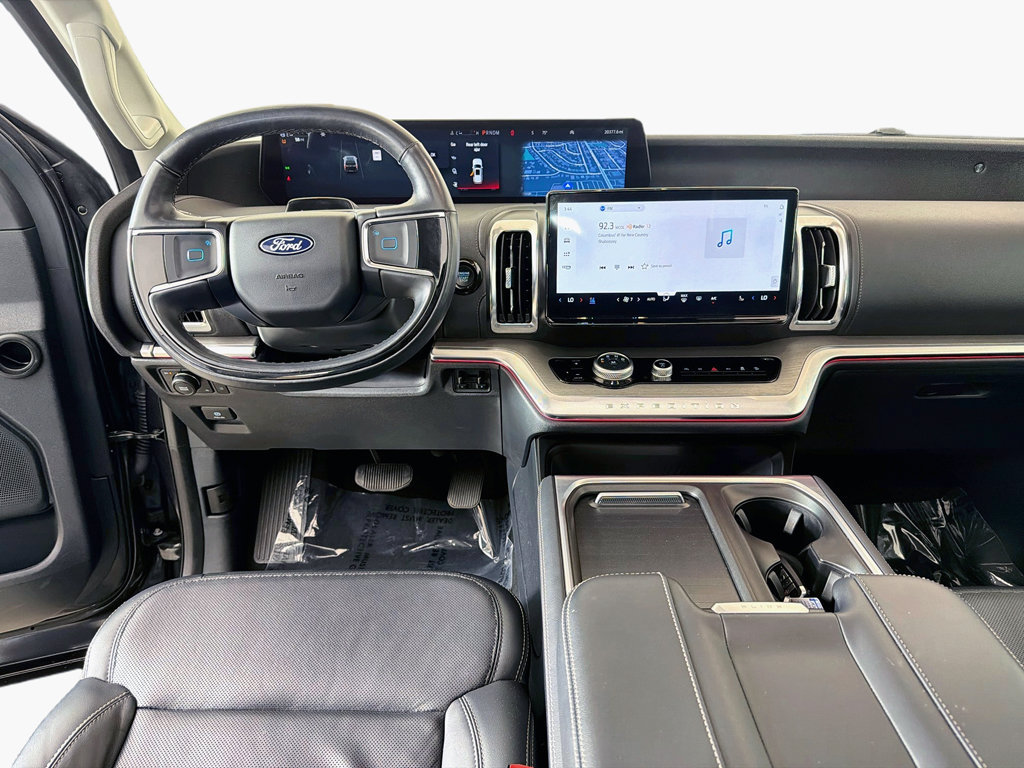 Used 2025 Ford Expedition Platinum AWD/4WD image 34
