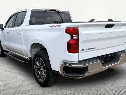 Used 2023 Chevrolet Silverado 1500 LT image 4