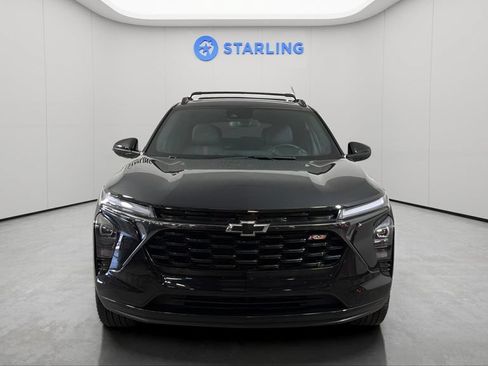 Certified 2024 Chevrolet Trax RS w/ Driver Confidence Package FWD image 16
