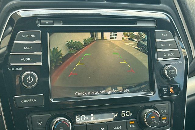 Used 2023 Nissan Maxima SV w/ Floor Mat Group FWD image 18