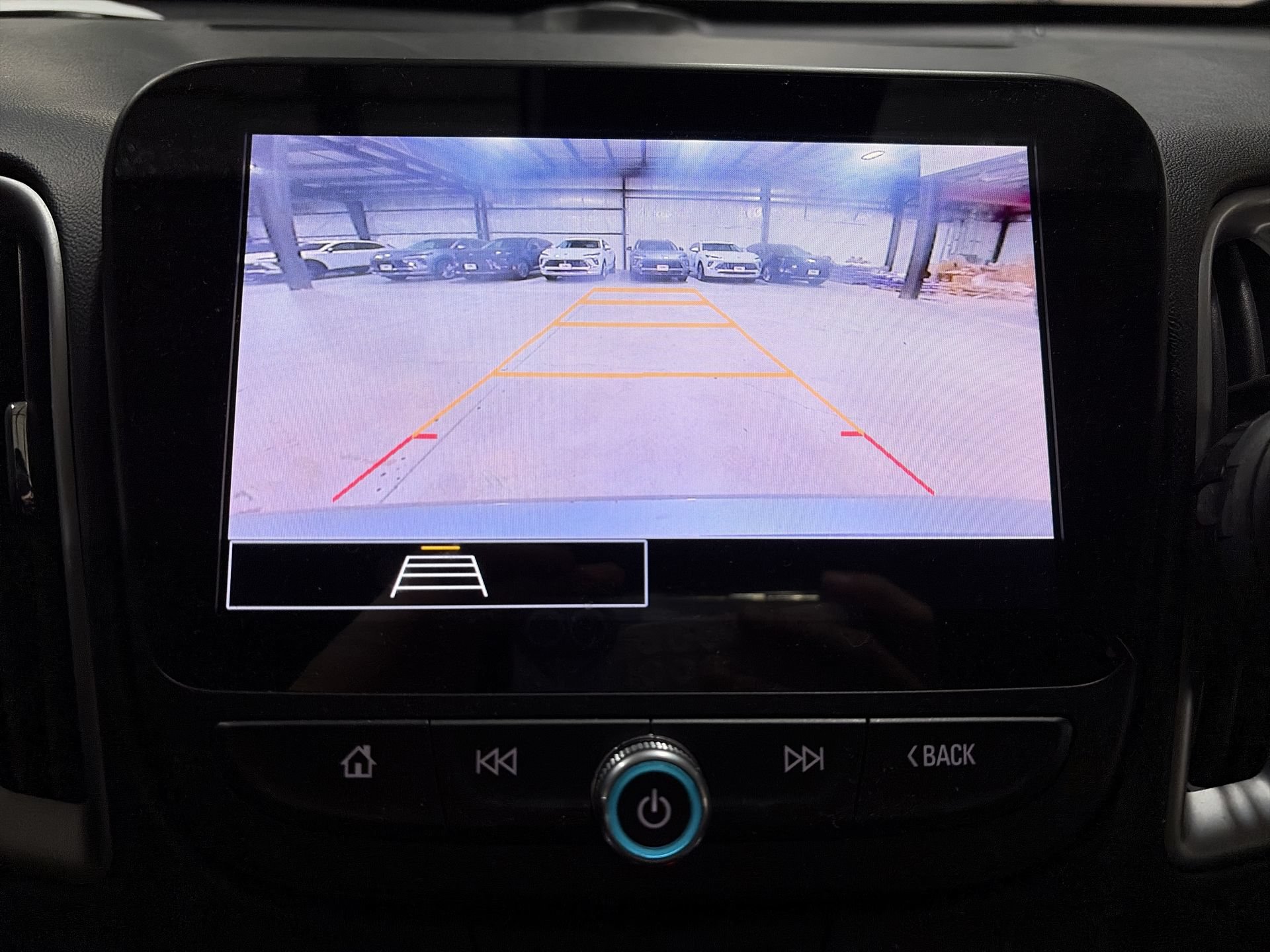 Used 2024 Chevrolet Malibu LT FWD image 16