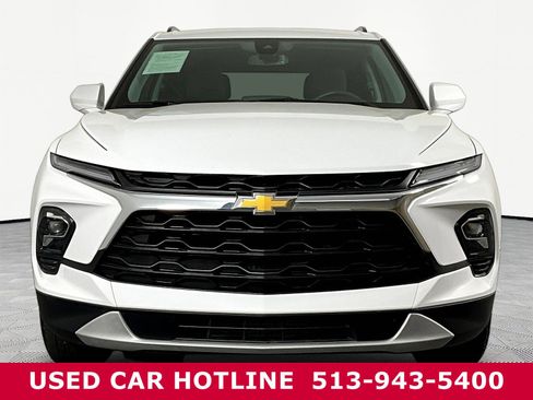Used 2024 Chevrolet Blazer LT w/ Convenience Package FWD image 2
