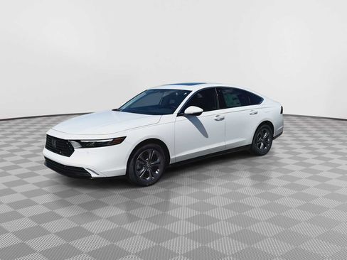 New 2026 Honda Accord EX-L image 4