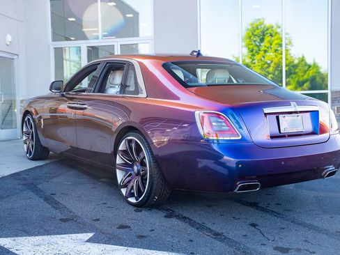 Used 2022 Rolls-Royce Ghost w/ Ghost Package AWD/4WD image 14