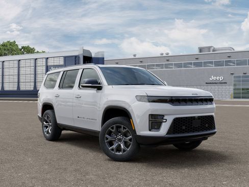 New 2026 Jeep Grand Wagoneer Limited image 3