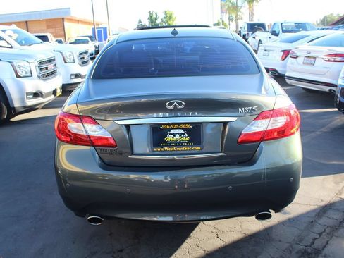 Used 2013 INFINITI M37 w/ Premium Pkg RWD image 6