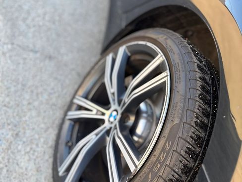 Used 2019 BMW 330i xDrive 330i xDrive Sedan 4D w/ Premium Package image 15