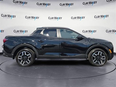 Used 2025 Hyundai Santa Cruz Limited image 6