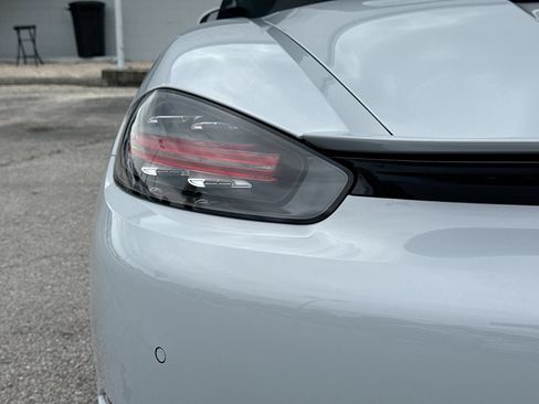Used 2024 Porsche 718 Boxster S RWD image 11