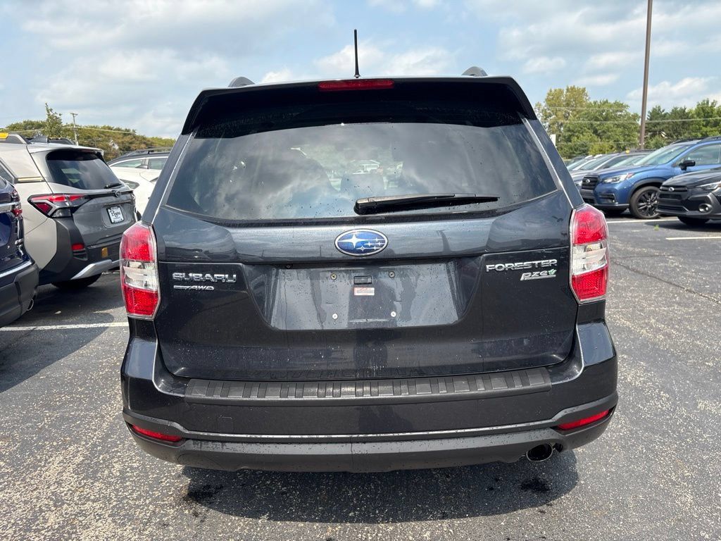 Used 2015 Subaru Forester 2.5i Limited AWD/4WD image 4