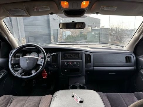 Used 2005 Dodge Ram 2500 Truck SLT w/ Quad Cab Big Horn Value Group image 10