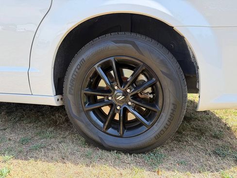 Used 2019 Dodge Grand Caravan GT FWD image 7