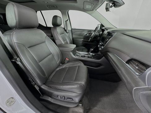 Used 2020 Chevrolet Traverse Premier w/ Redline Edition image 31