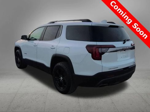 Used 2023 GMC Acadia AT4 w/ Preferred Package image 4