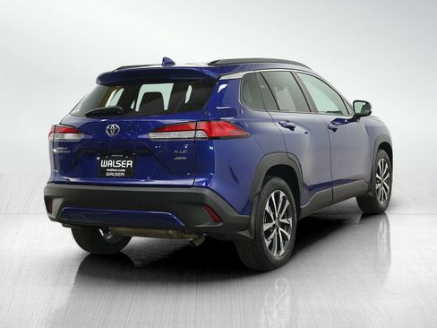 Used 2024 Toyota Corolla Cross XLE w/ Convenience Package AWD/4WD image 4