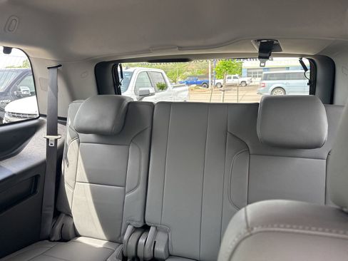 Used 2019 Chevrolet Tahoe LT AWD/4WD image 23