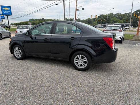 Used 2014 Chevrolet Sonic LT FWD image 24