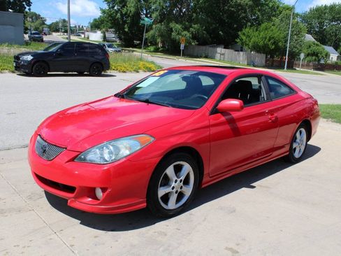 Used 2005 Toyota Solara SE Sport FWD image 4