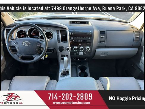 Used 2008 Toyota Sequoia Limited image 17
