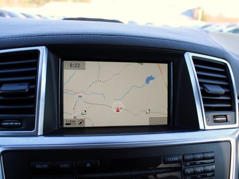 Used 2015 Mercedes-Benz GL 320 BlueTEC 4MATIC image 28