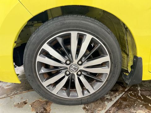 Used 2015 Honda Fit EX-L image 27
