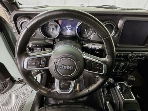 Used 2023 Jeep Wrangler Unlimited Sahara w/ Cold Weather Group image 21