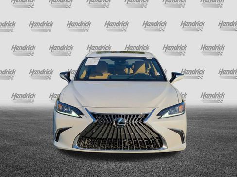 Used 2023 Lexus ES 300h w/ Premium Package FWD image 3