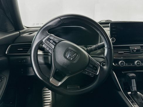 Used 2019 Honda Accord Sport image 17
