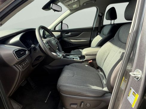 Used 2019 Hyundai Santa Fe SEL FWD image 13