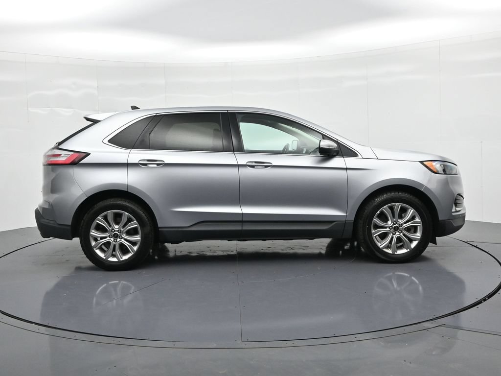 Used 2024 Ford Edge Titanium AWD/4WD image 5
