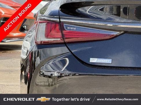 Used 2019 Lexus ES 350 F Sport w/ Accessory Package 2 FWD image 9