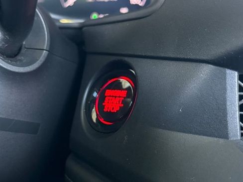 Certified 2024 Honda Accord EX image 25