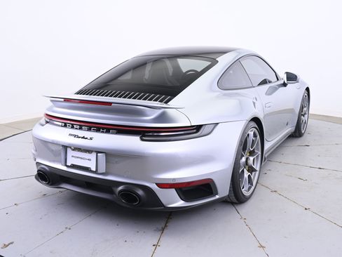 Used 2021 Porsche 911 Turbo image 7