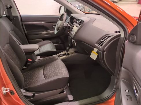 New 2025 Mitsubishi Outlander Sport ES image 10