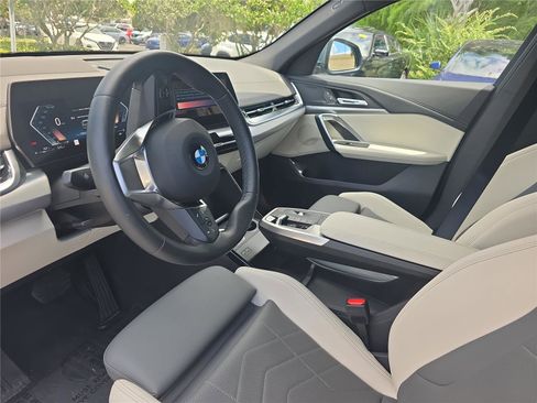 Used 2026 BMW X2 xDrive28i AWD/4WD image 15