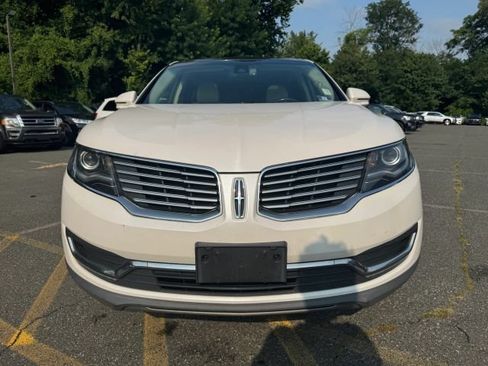 Used 2017 Lincoln MKX Reserve w/ Lincoln MKX Climate Package AWD/4WD image 8