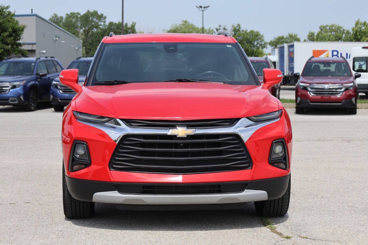 Used 2020 Chevrolet Blazer LT w/ Sound & Technology Package AWD/4WD image 2