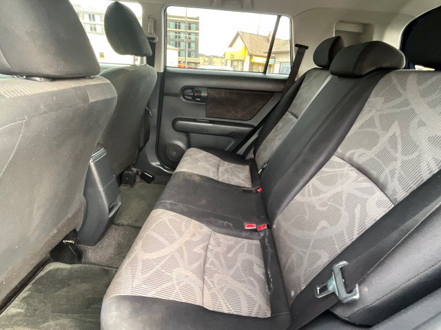 Used 2015 Scion xB FWD image 18