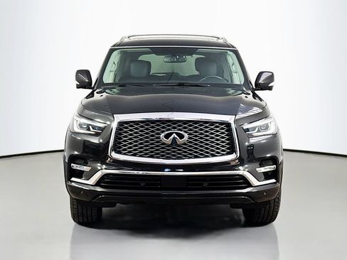 Used 2018 INFINITI QX80 4WD image 2