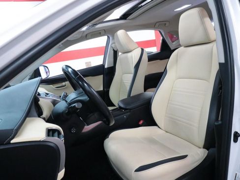 Used 2017 Lexus NX 200t FWD image 11