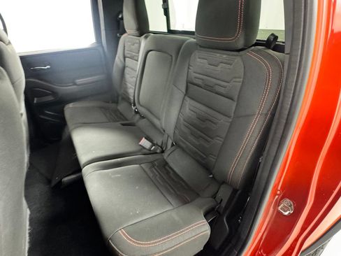 Certified 2025 Nissan Frontier PRO-4X w/ Pro Convenience Package AWD/4WD image 12